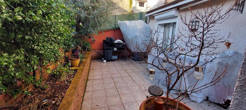 Immeuble - 200 m² - 7 pièces