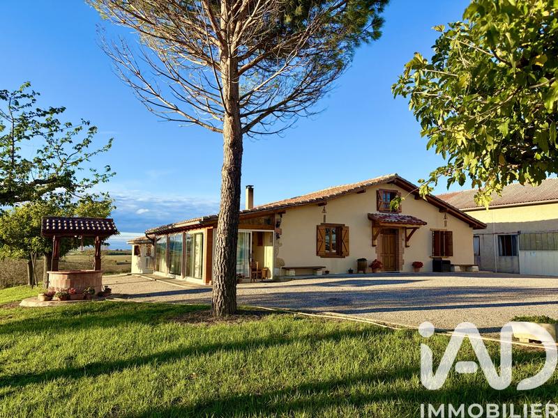 Maison - 140 m² - 4 pièces