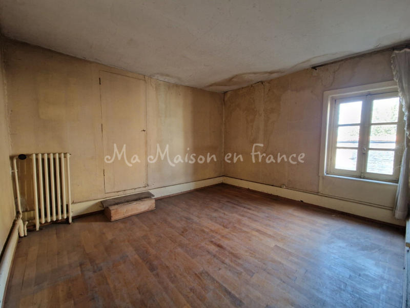 Maison - 192 m² - 7 pièces