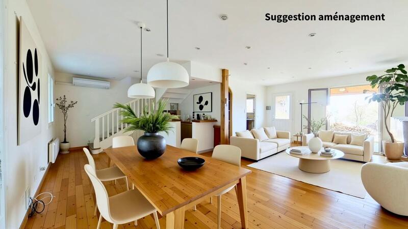 Maison - 180 m² - 7 pièces