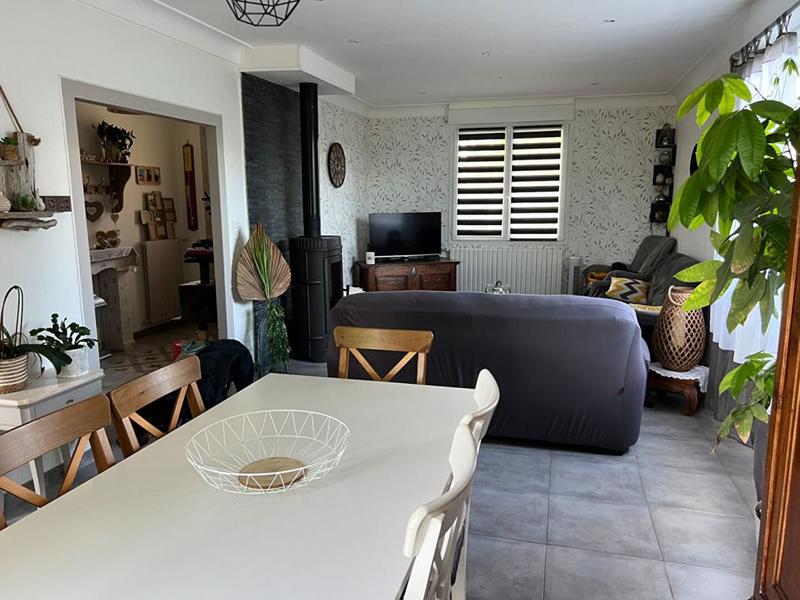 Maison - 167 m² - 7 pièces