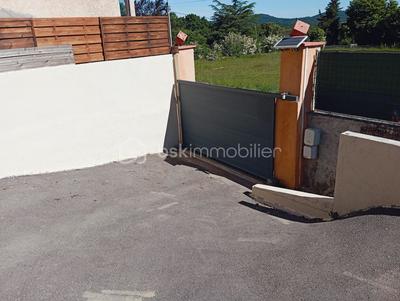 Maison traditionnelle - 133 m² - 6 pièces