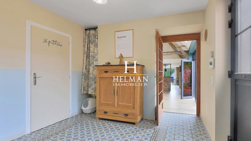 Maison - 195 m² - 7 pièces