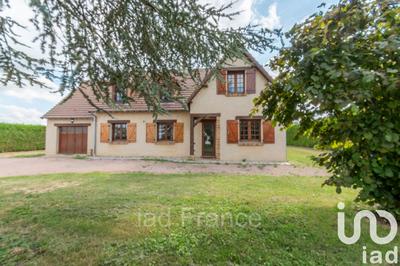 Maison - 141 m² - 7 pièces