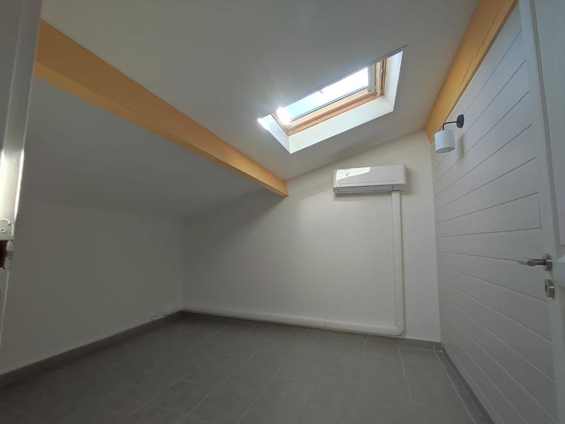 Duplex - 106 m² - 5 pièces