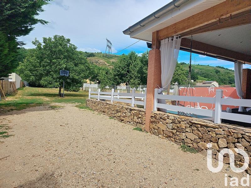 Maison - 143 m² - 5 pièces