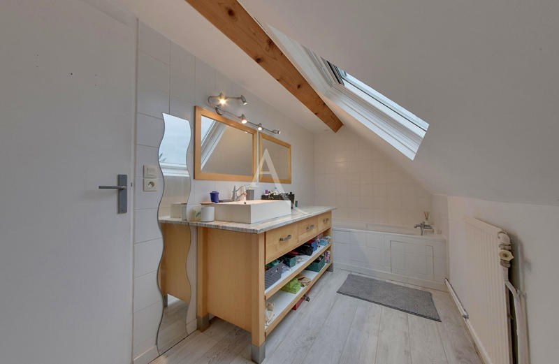 Maison - 115 m² - 5 pièces