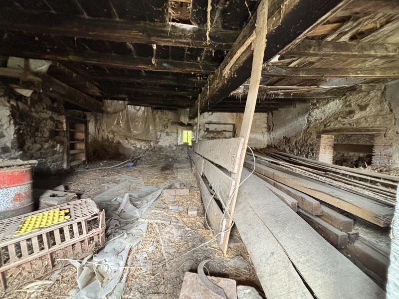 Maison ancienne - 300 m² - 6 pièces