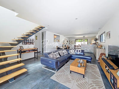 Maison - 142 m² - 5 pièces