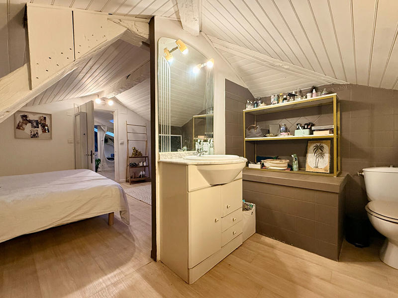 Maison - 147 m² - 7 pièces