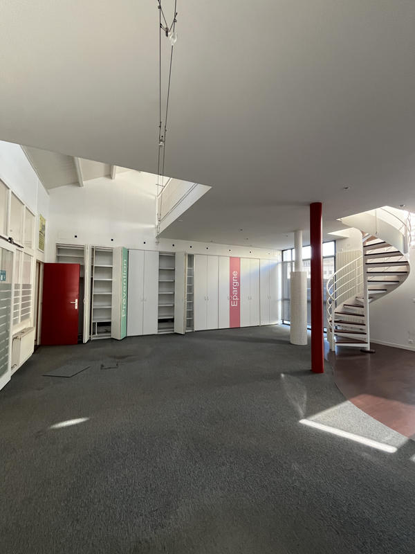 Bureau - 170 m²