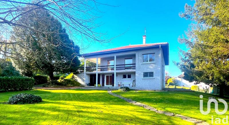 Maison - 161 m² - 6 pièces