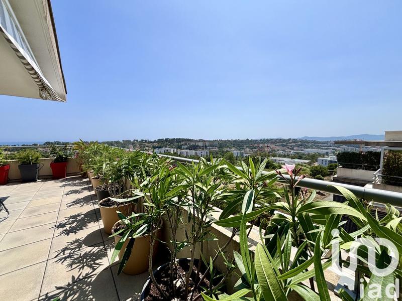 Appartement - 115 m² - 5 pièces