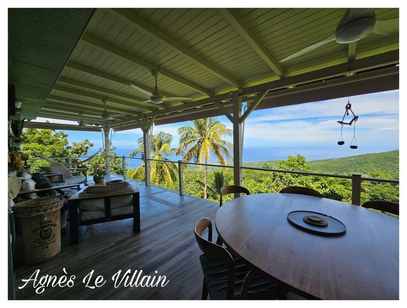 Maison - 180 m² - 7 pièces