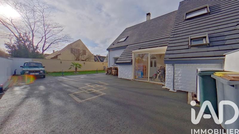 Maison - 209 m² - 10 pièces