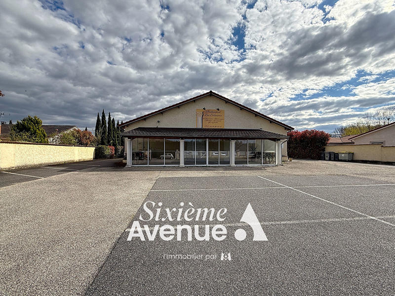 Maison - 160 m² - 6 pièces