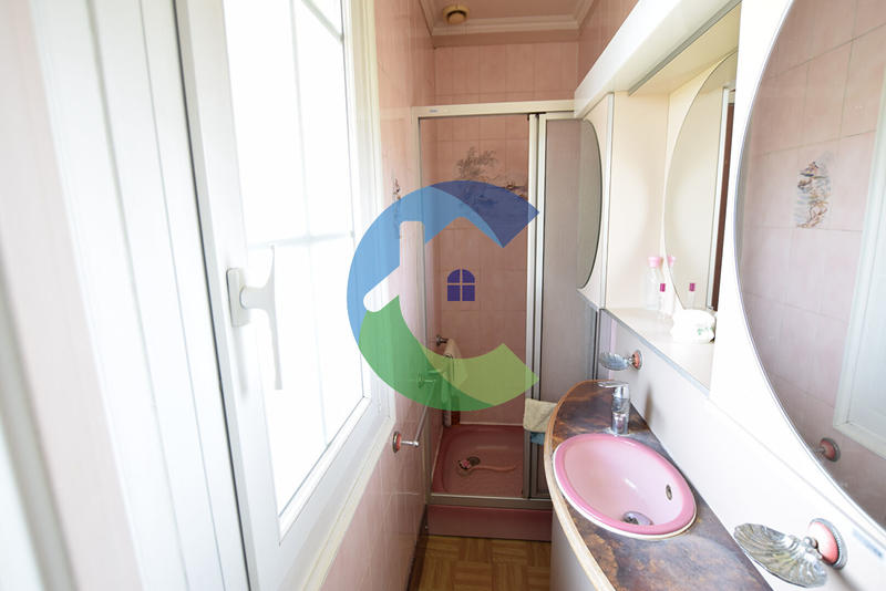 Maison - 63 m² - 5 pièces