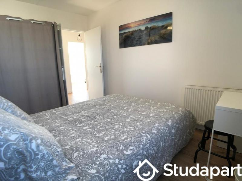 Chambre - 10 m² - 1 pièce