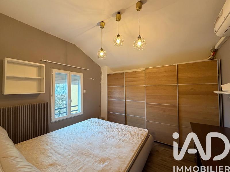 Maison - 128 m² - 7 pièces