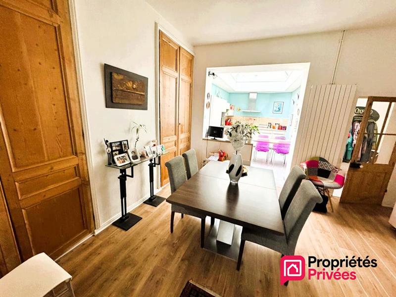 Maison - 160 m² - 7 pièces