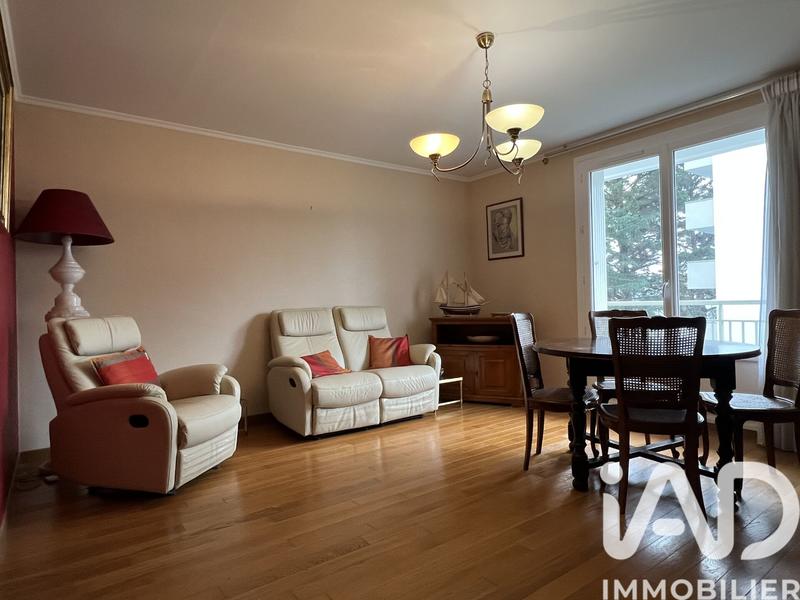 Appartement - 80 m² - 4 pièces