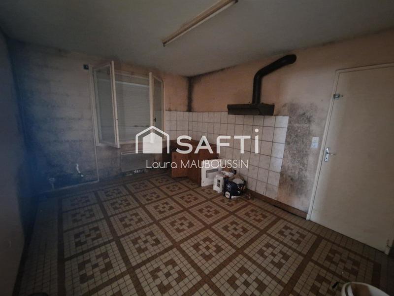 Maison - 99 m² - 7 pièces