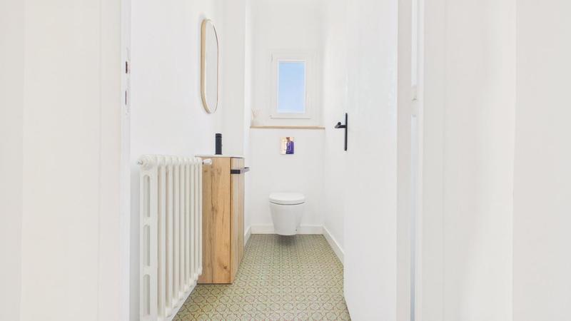 Maison - 325 m² - 7 pièces