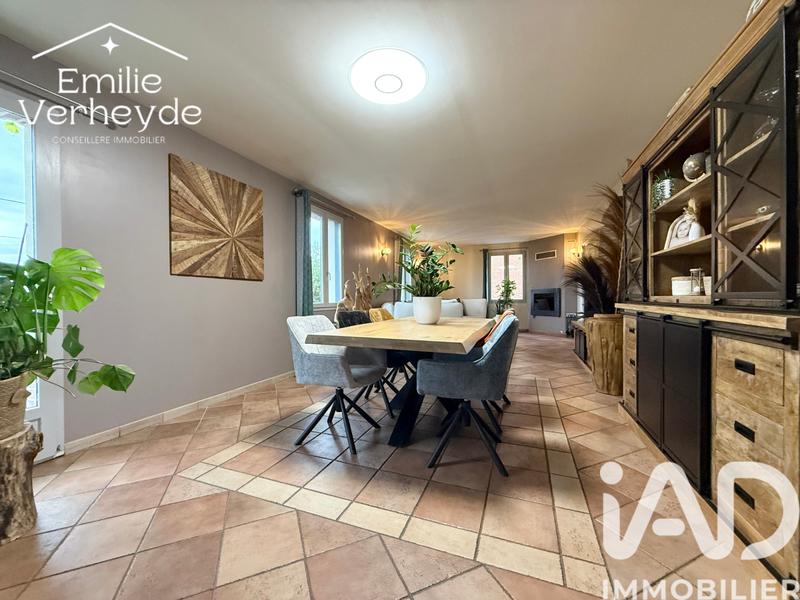 Maison - 205 m² - 4 pièces