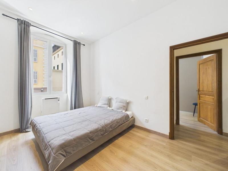 Appartement - 81 m² - 4 pièces