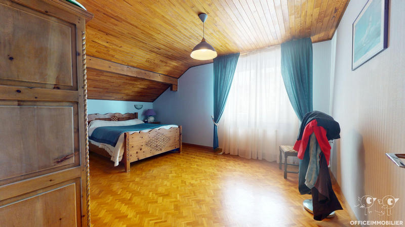 Appartement - 75 m² - 3 pièces