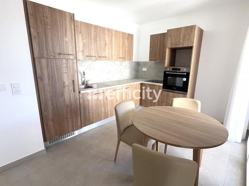 Appartement - 61 m² - 3 pièces