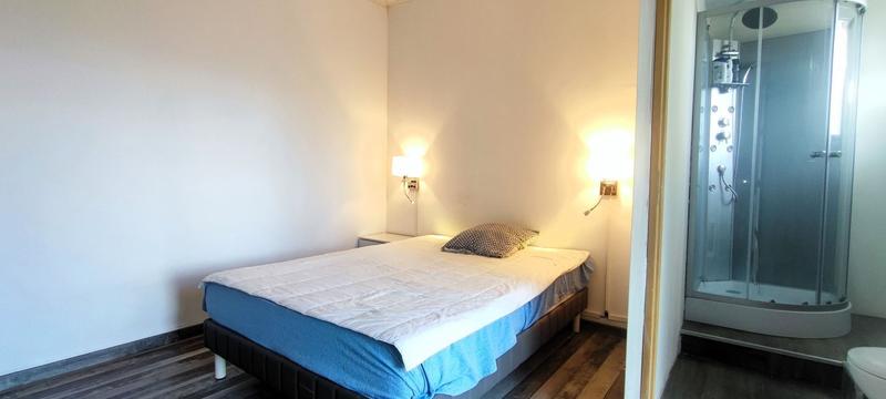 Maison - 360 m² - 9 pièces