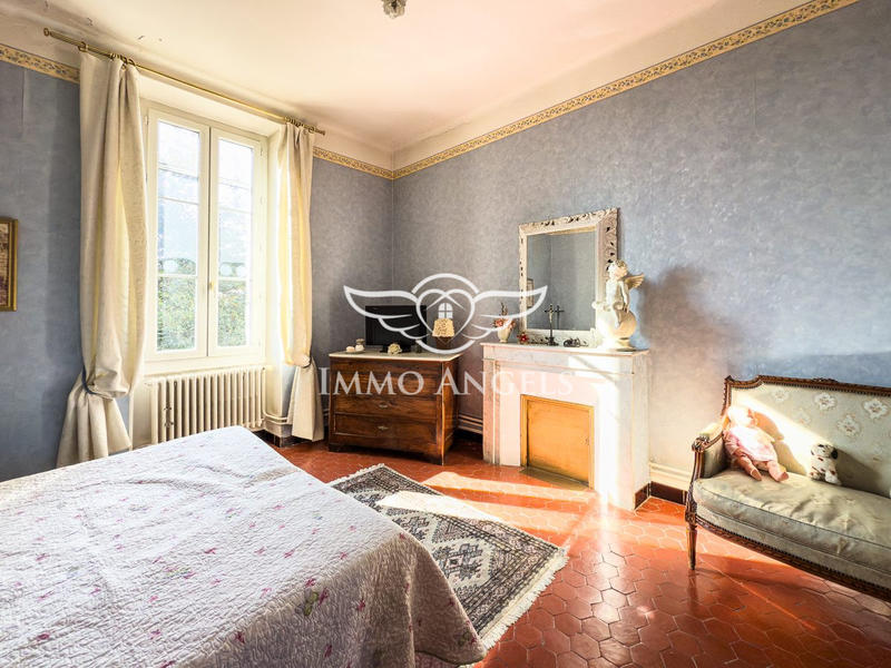 Maison ancienne - 362 m² - 10 pièces