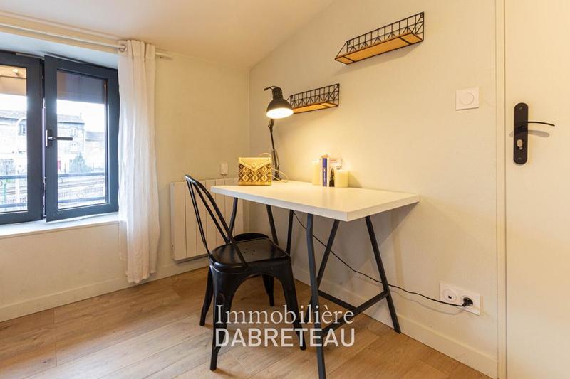 Appartement - 149 m² - 9 pièces