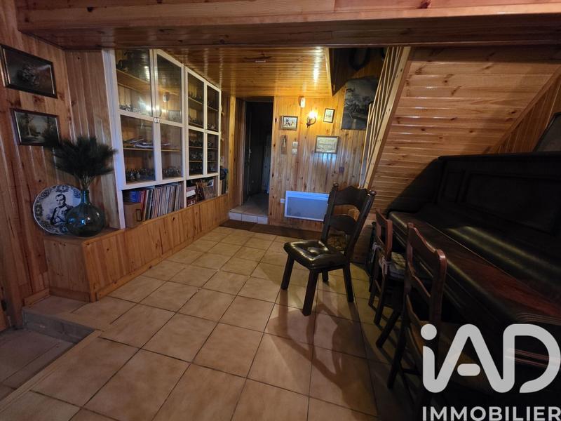 Maison - 180 m² - 8 pièces