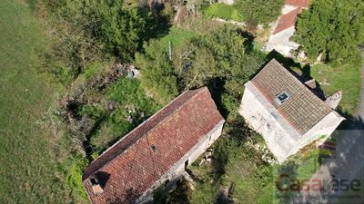 Maison - 148 m² - 2 pièces