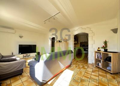 Villa - 292 m² - 13 pièces