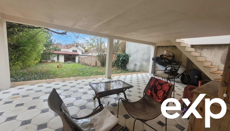 Maison - 110 m² - 4 pièces