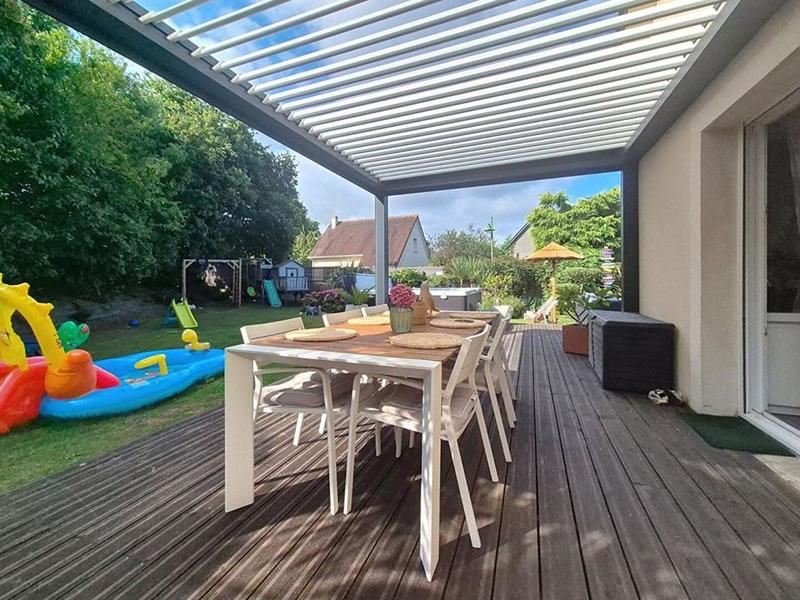 Maison - 182 m² - 8 pièces