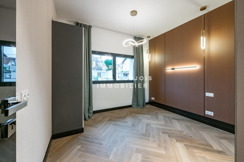 Appartement - 83 m² - 4 pièces