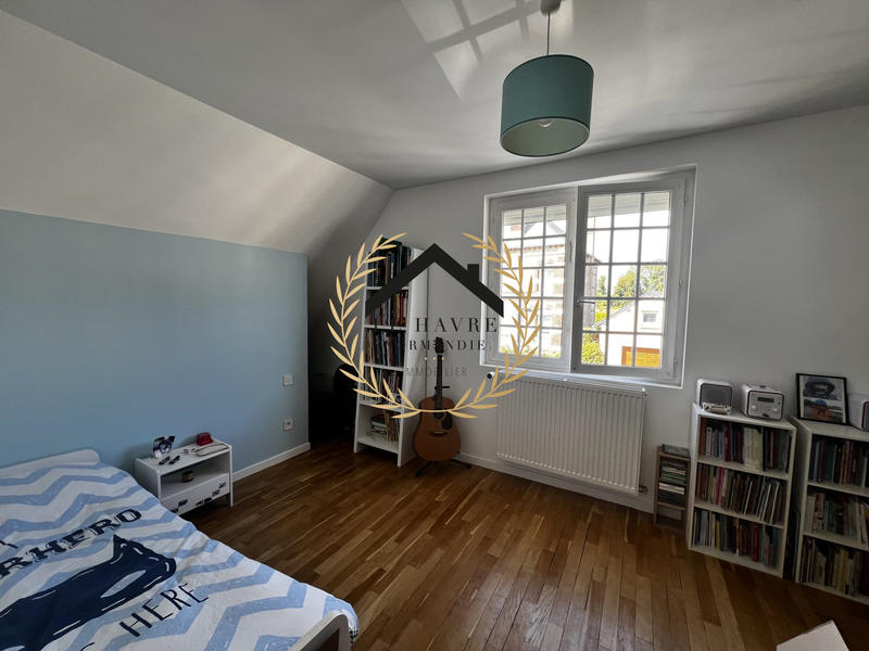 Maison - 101 m² - 4 pièces