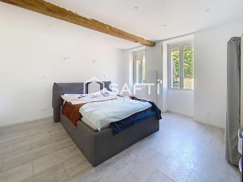 Maison - 135 m² - 4 pièces