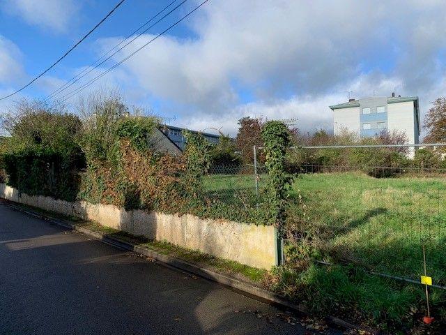 Terrain constructible - 617 m²