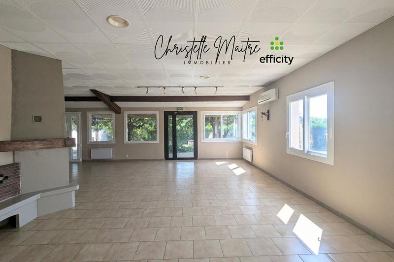 Maison - 277 m² - 6 pièces