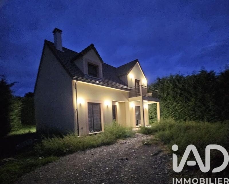 Maison - 120 m² - 6 pièces