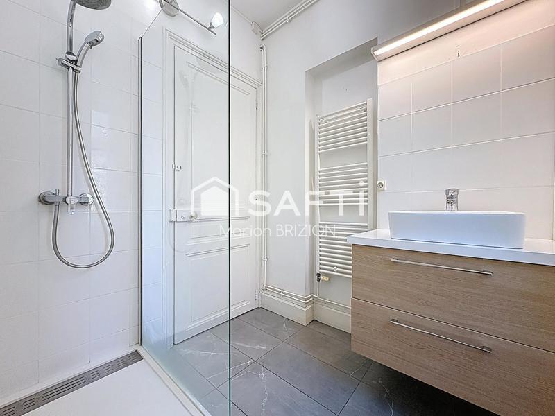 Appartement - 80 m² - 4 pièces