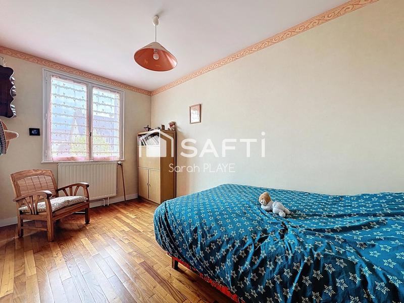 Maison - 121 m² - 6 pièces