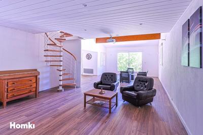 Maison - 175 m² - 6 pièces