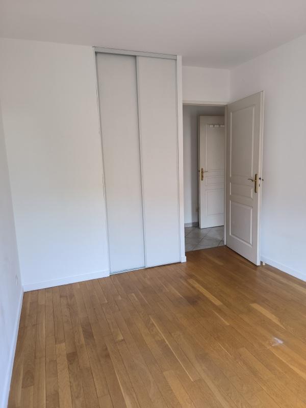Appartement - 106 m² - 5 pièces