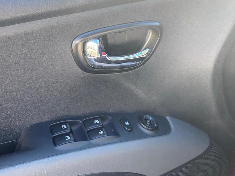 Hyundai i10 1.2 85cv Intuitive &amp; Style 1ere Main /Clim/Radars Ar/Radio